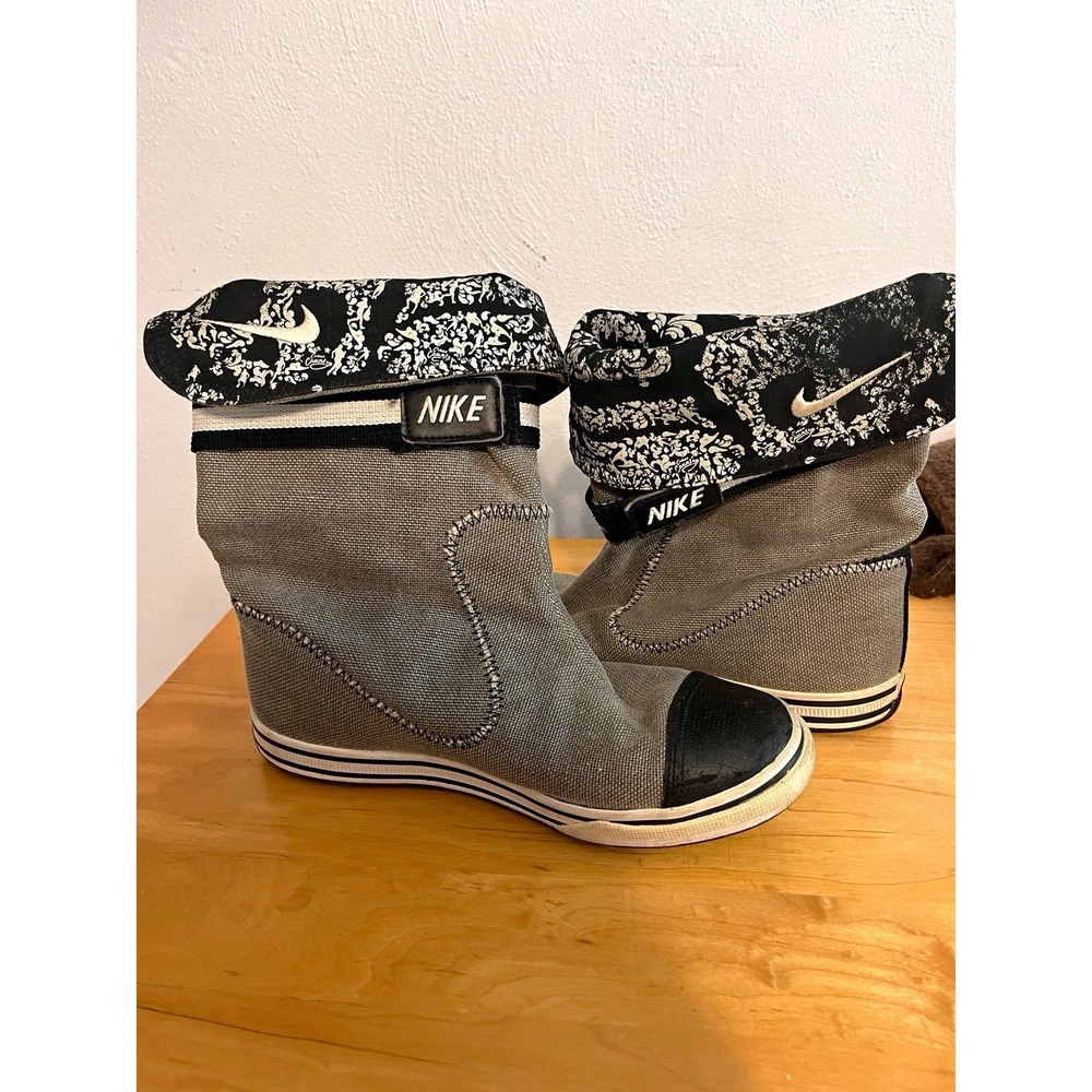 Y2K 2007 Nike Retro Glencoe Skull Fold Over Canvas Sneaker Boots Emo 6.5